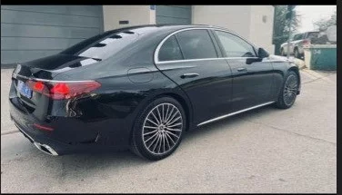 Mercedes-Benz E Class 2024 - Photo 2