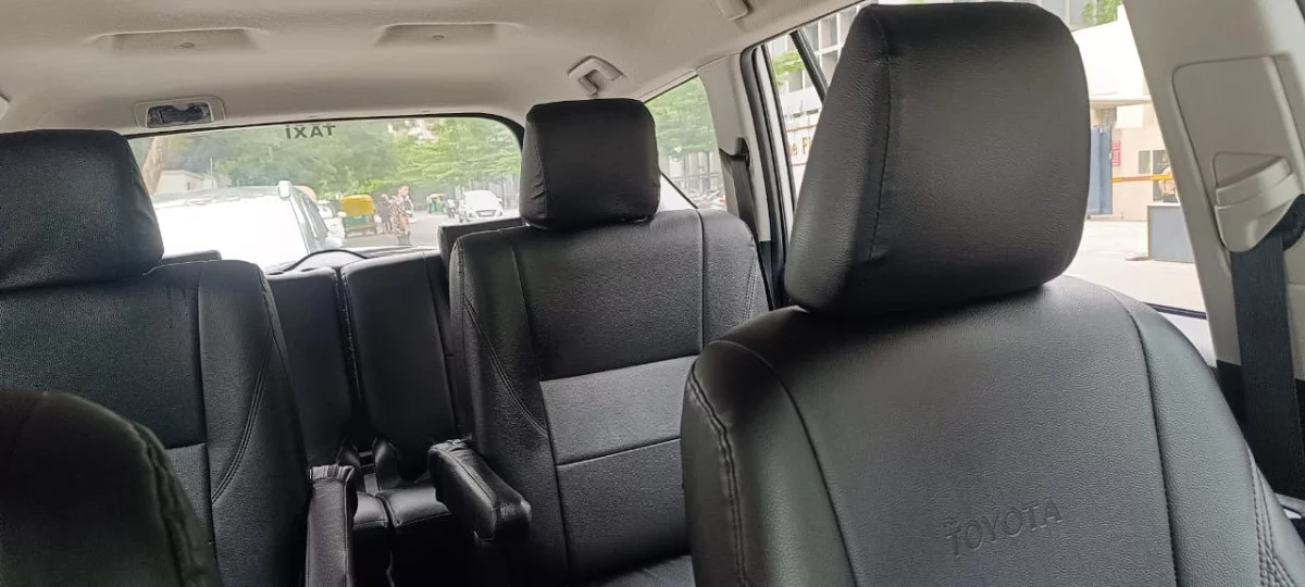 Toyota Innova 2023 - Photo 2