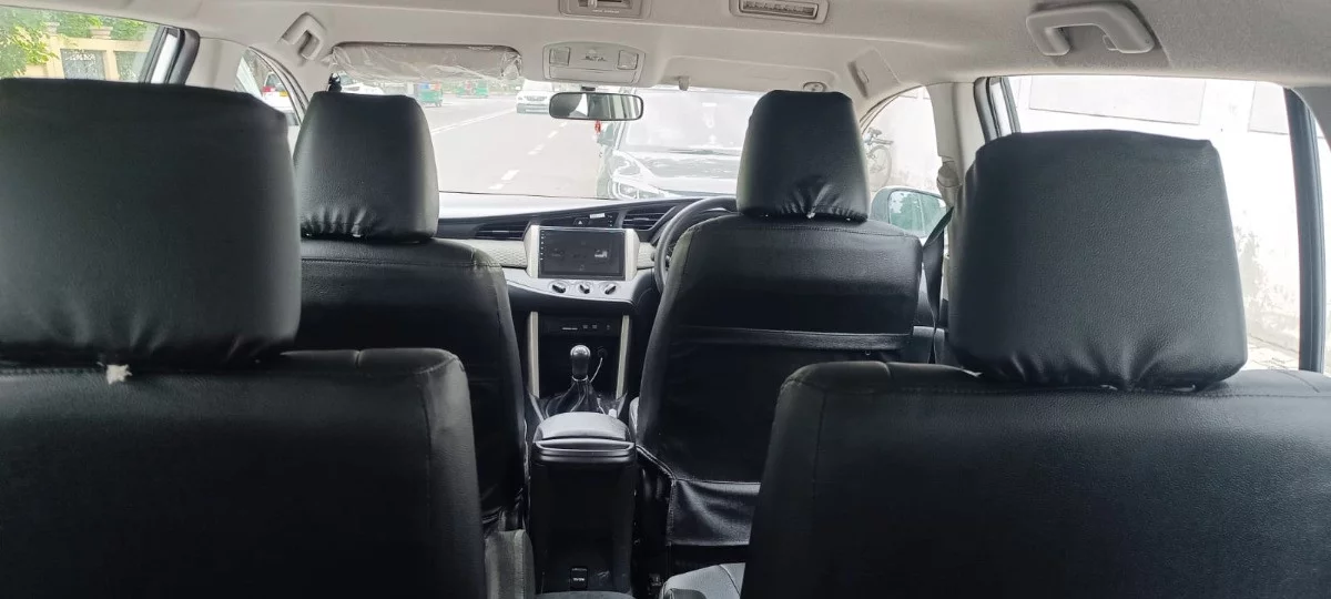 Toyota Innova 2023 - Photo 3
