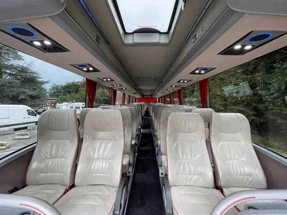 Mazda bus 2023 - Photo 3