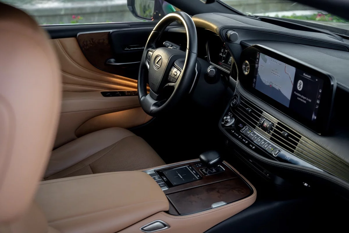 Lexus LS 350 2021 - Photo 3