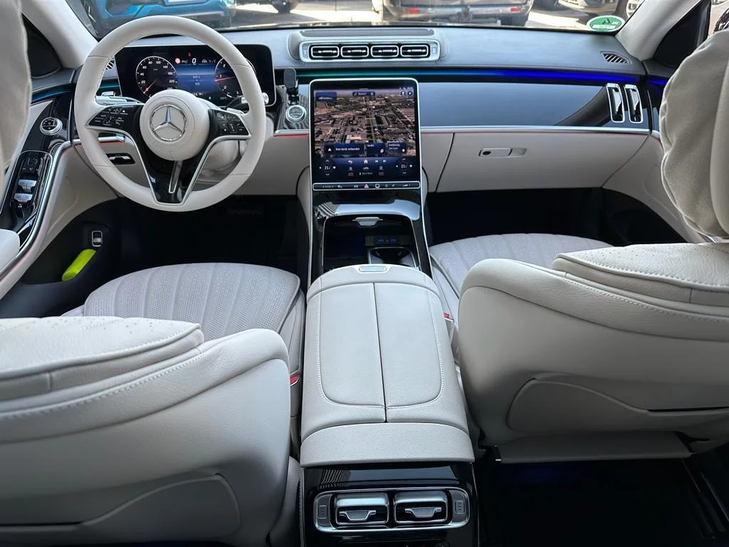 Mercedes-Benz Mercedes S class 2024 - Photo 2
