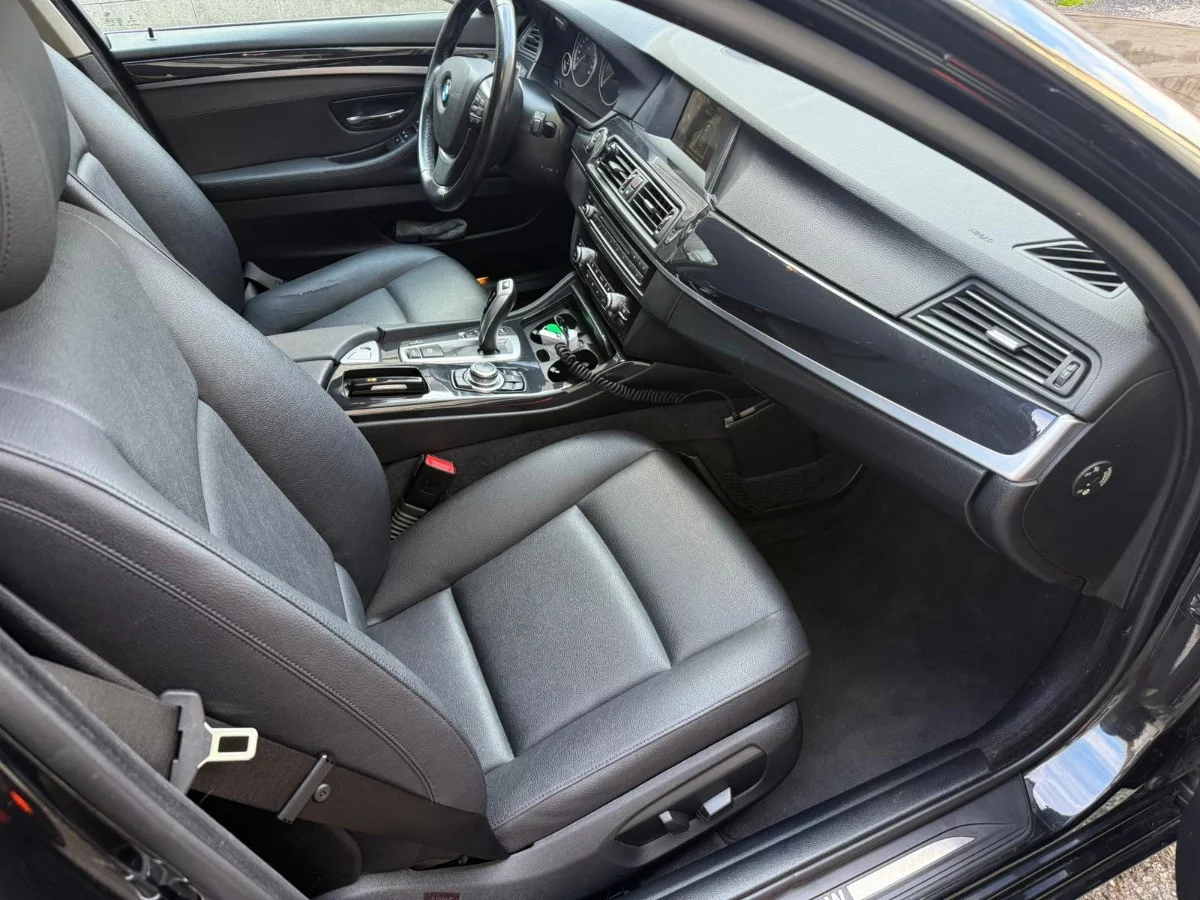 BMW 5 Series - 520 2022 - Photo 3