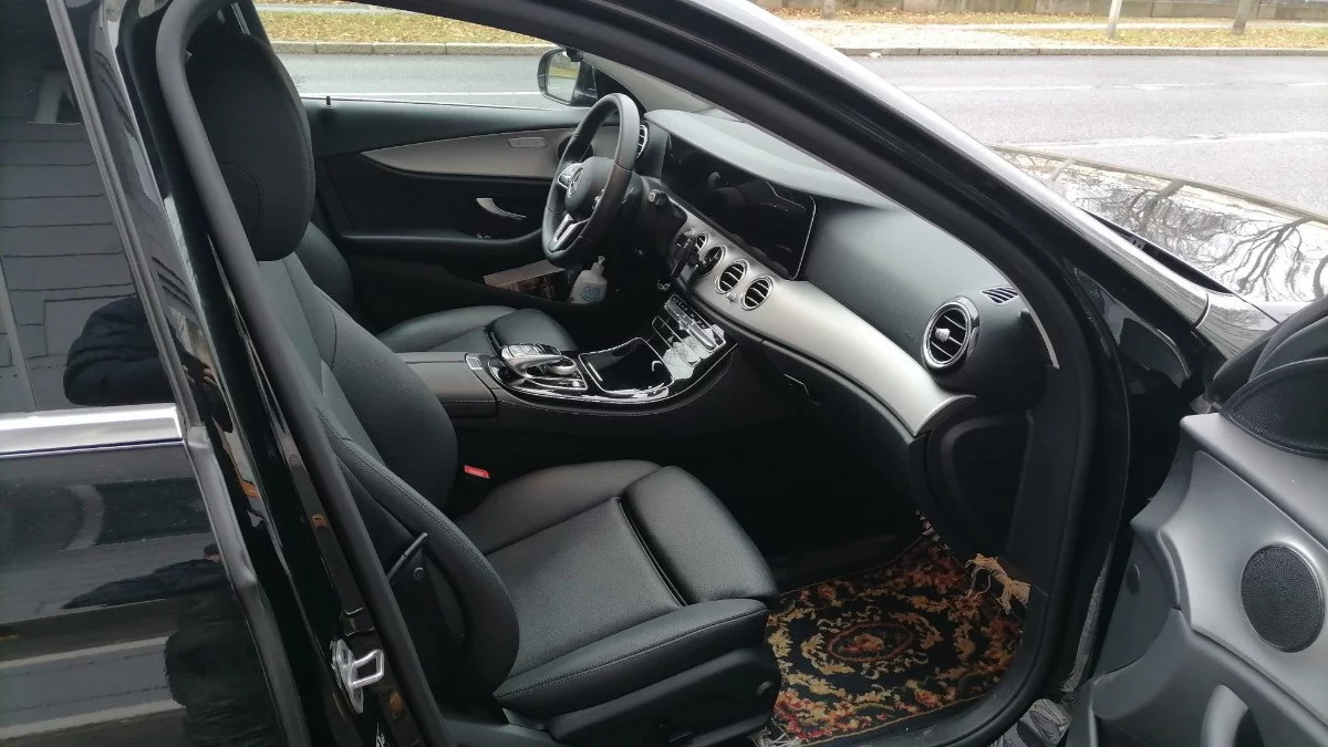 Mercedes-Benz Class E 2024 - Photo 3