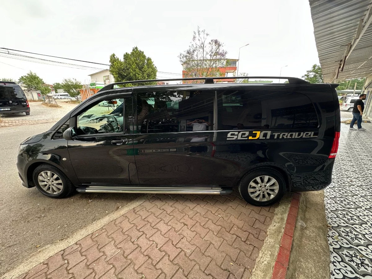 Mercedes-Benz Vito 2023 - Photo 4