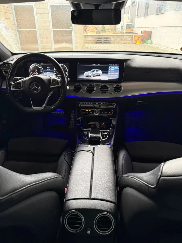 Mercedes-Benz Class E 2018 - Photo 2