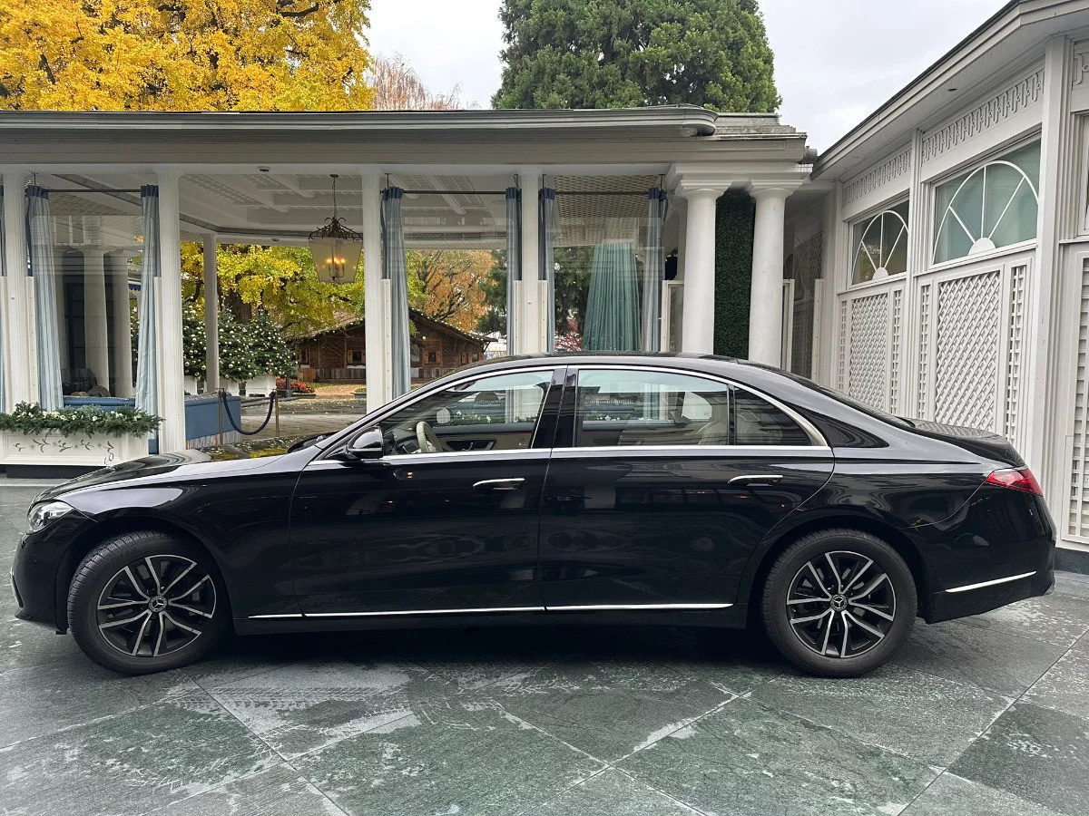 Mercedes-Benz S Class 2023