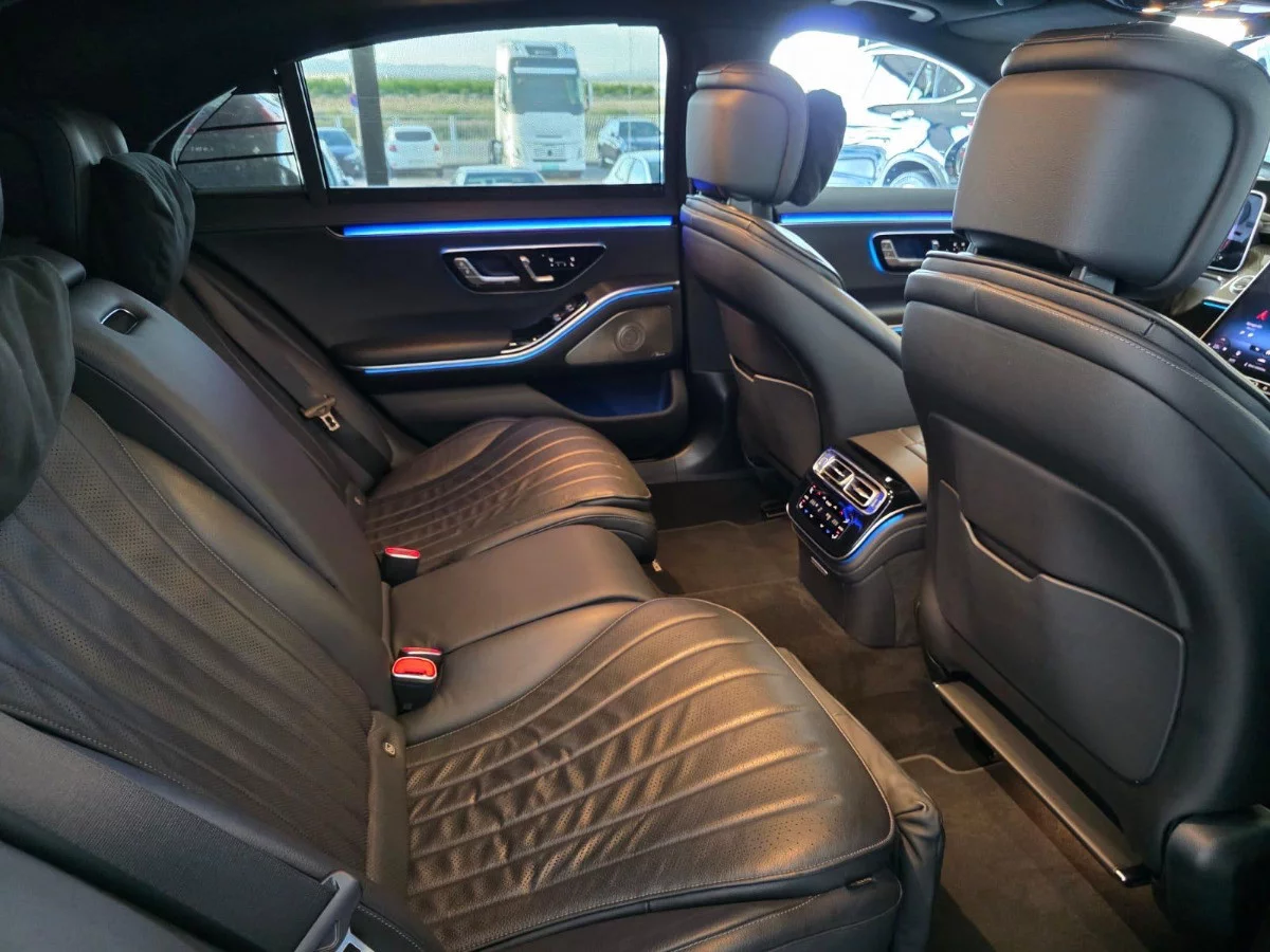 Mercedes-Benz Mercedes S class 2024 - Photo 3